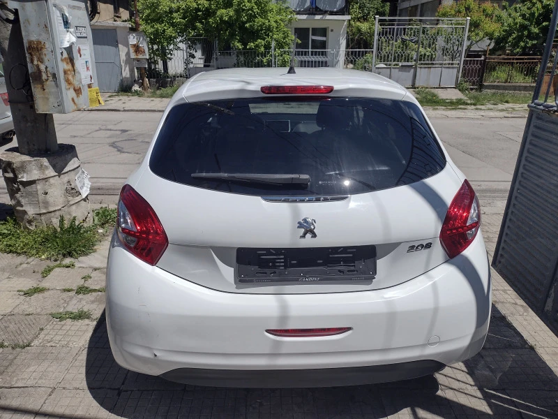 Peugeot 208 1:4HDI, снимка 5 - Автомобили и джипове - 47013801