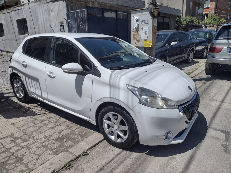 Peugeot 208 1:4HDI, снимка 3 - Автомобили и джипове - 47013801