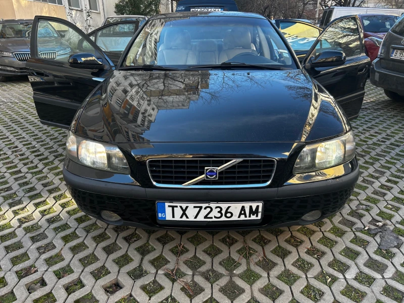 Volvo S60, снимка 6 - Автомобили и джипове - 48519544