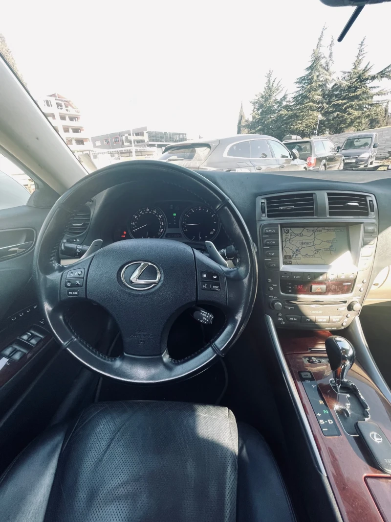 Lexus IS 250, снимка 7 - Автомобили и джипове - 49144992