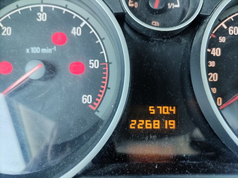 Opel Zafira ВАН, снимка 5 - Автомобили и джипове - 52419081