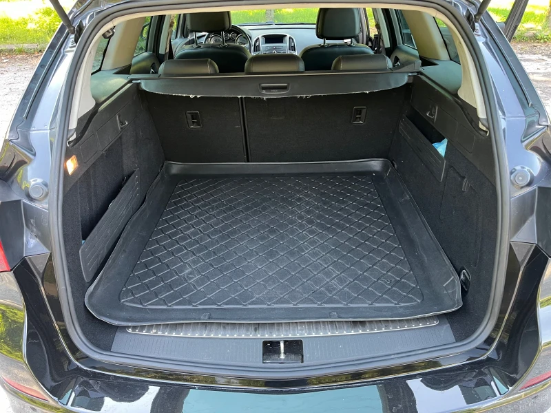 Opel Astra, снимка 13 - Автомобили и джипове - 52511892