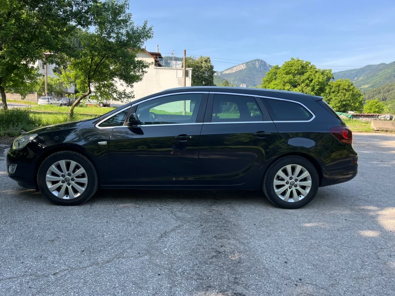 Opel Astra, снимка 3 - Автомобили и джипове - 52511892