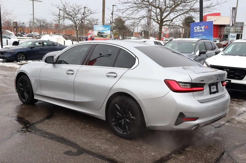 BMW 330 * xDrive * CARFAX * ЦЕНА ДО БГ, снимка 3 - Автомобили и джипове - 53113195