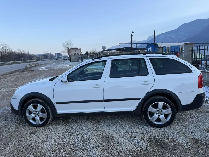 Skoda Octavia 2.0 Tdi 140 Scout, снимка 5 - Автомобили и джипове - 53187747