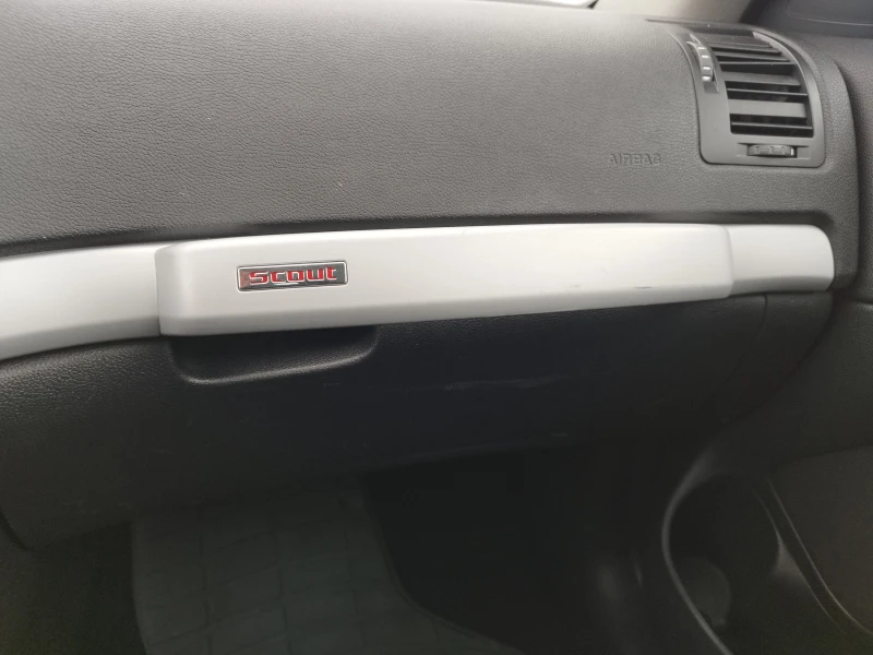 Skoda Octavia 2.0 Tdi 140 Scout, снимка 14 - Автомобили и джипове - 53187747