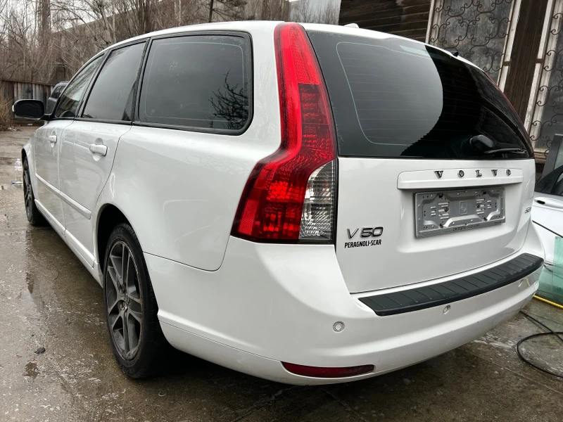 Volvo V50 2.0 136 к.с , снимка 3 - Автомобили и джипове - 53387221
