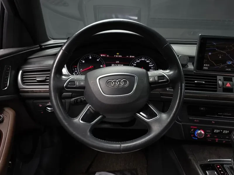 Audi A6 2.0 TDI, снимка 13 - Автомобили и джипове - 54147846