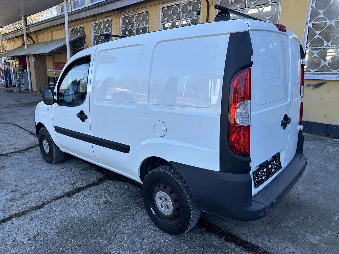 Fiat Doblo 1.3multijet 75KS - изображение 6