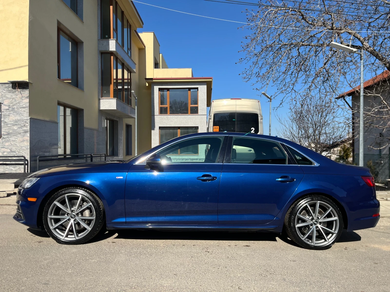 Audi A4 2.0 TFSI, Quattro, S-Line, LED, Kyeless - изображение 4