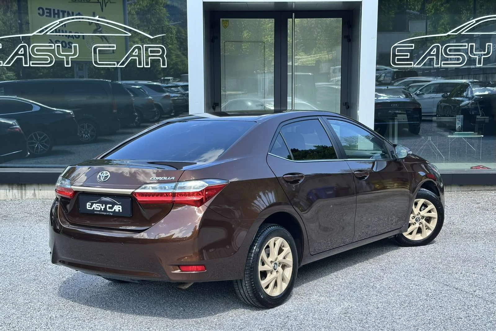Toyota Corolla  - изображение 3