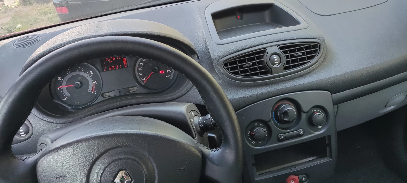 Renault Clio  - изображение 6