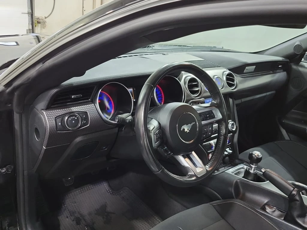 Ford Mustang * GT * CARFAX * БЕЗ ПЪРВОНАЧАЛНА ВНОСКА - изображение 9