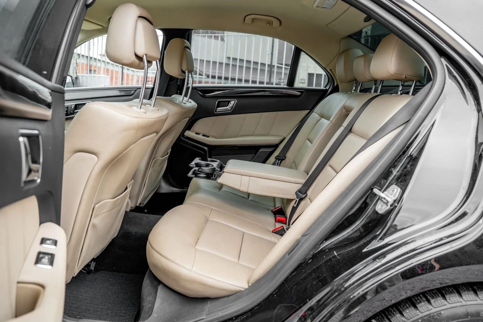 Mercedes-Benz E 350 CDI-AVANTGARDE-NAVI-XENON-�������-TOP | Mobile.bg � ����������� 11