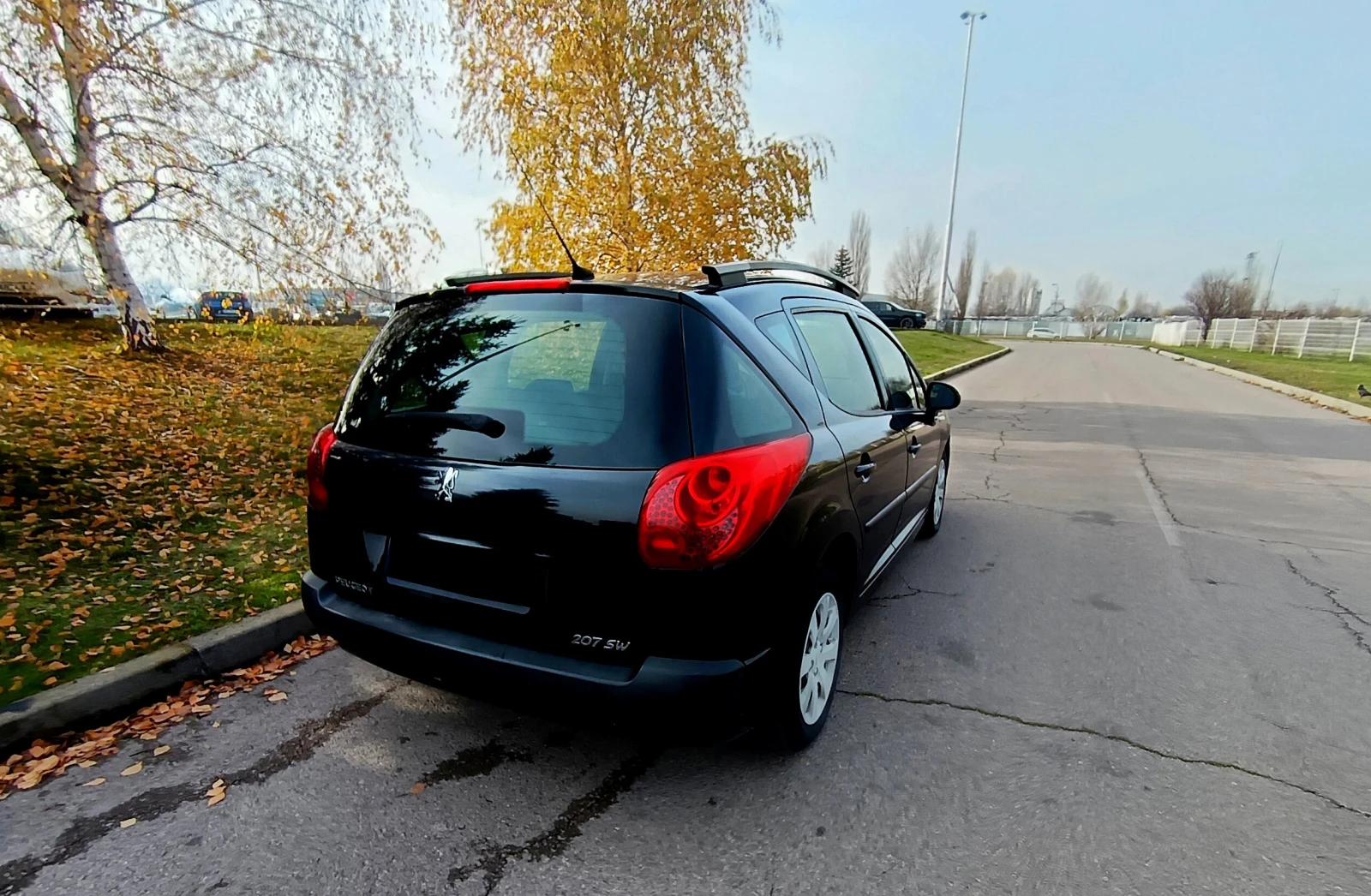Peugeot 207 1.4 Station Wagon - изображение 3