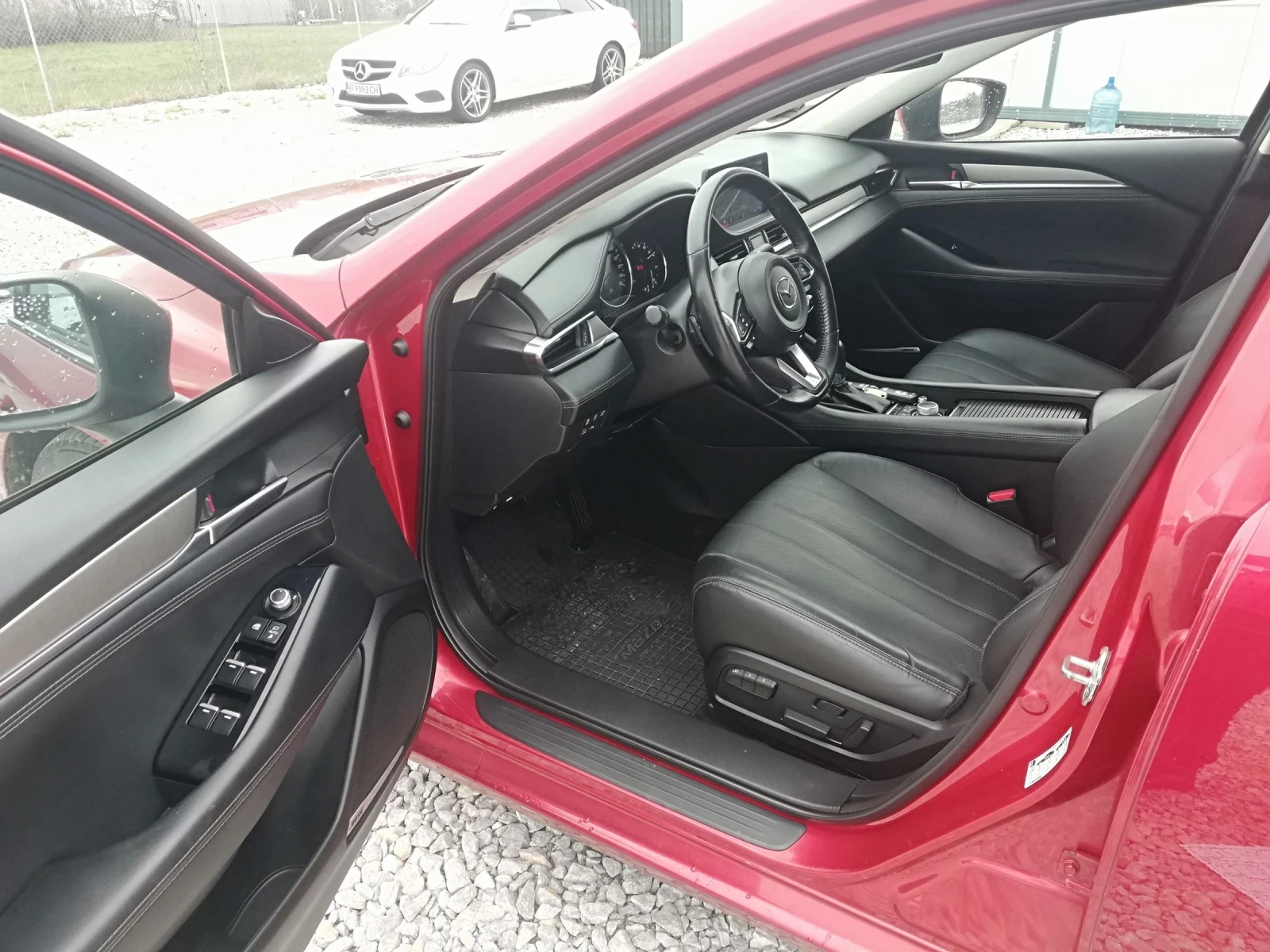 Mazda 6 2.2d navi distr kamera 184ks, снимка 9 - Автомобили и джипове - 52935208