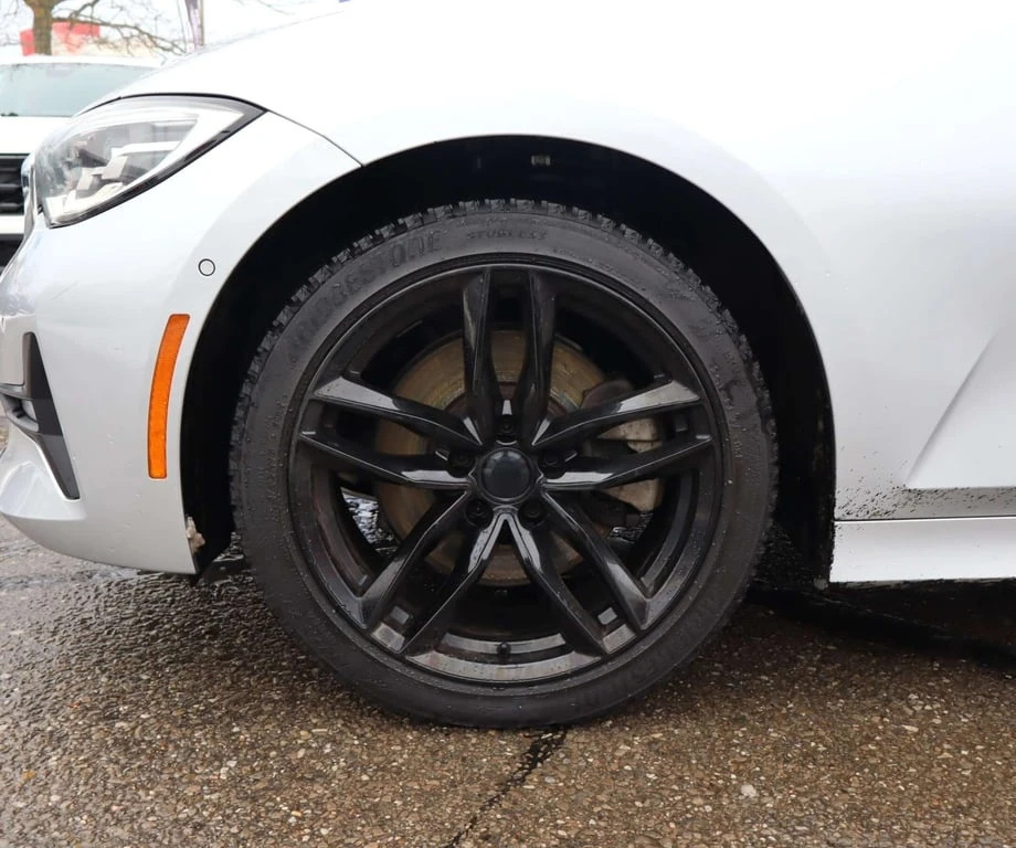 BMW 330 * xDrive * CARFAX * ЦЕНА ДО БГ - изображение 10