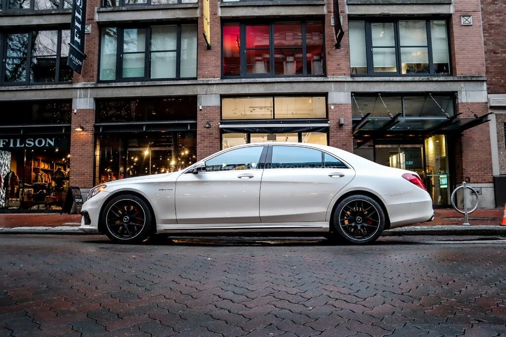 Mercedes-Benz S 63 AMG  - изображение 9