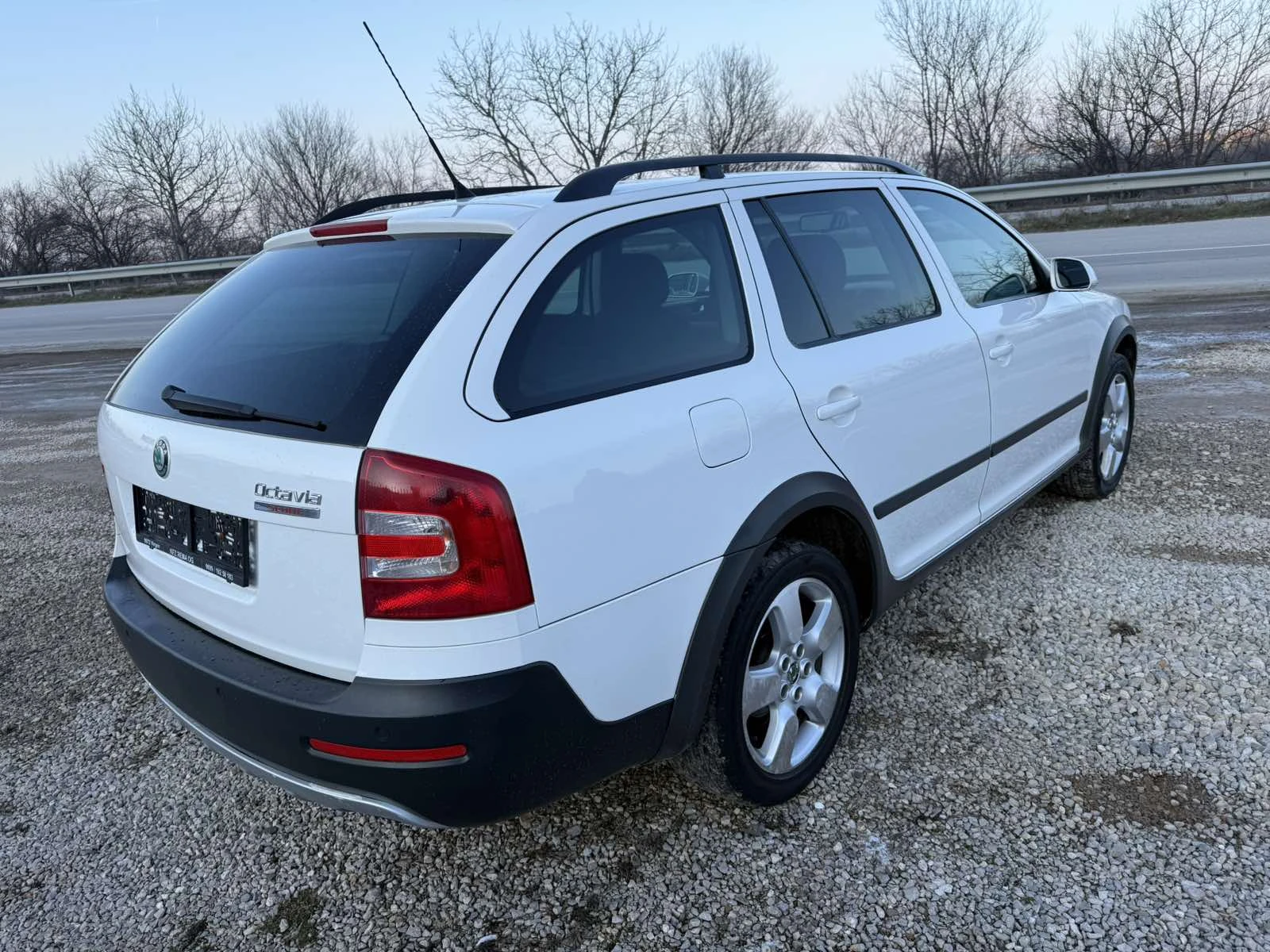Skoda Octavia 2.0 Tdi 140 Scout | Mobile.bg � ����������� 7