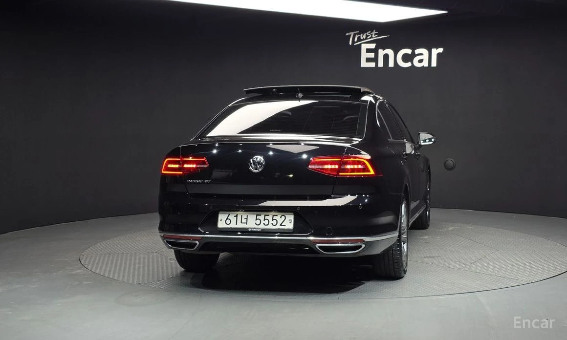 VW Passat  - изображение 4