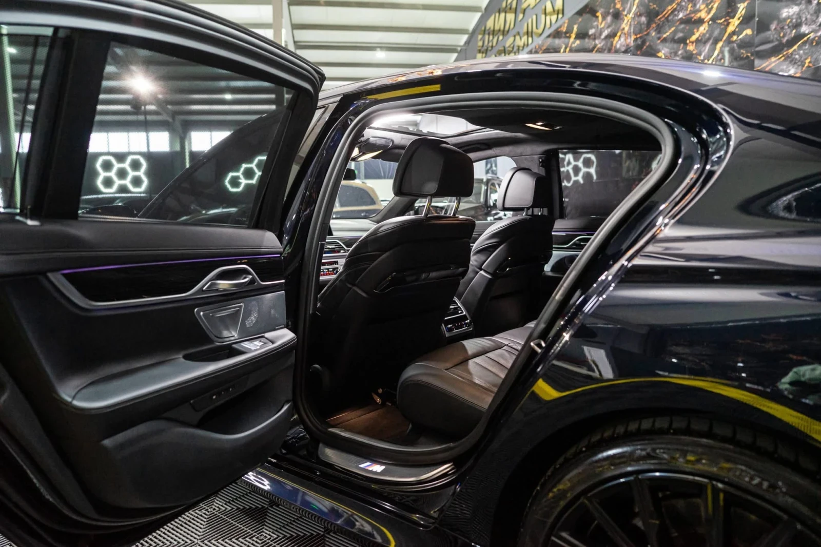 BMW 750 D LONG XDRIVE FULL M B&W HUD ������ 100% | Mobile.bg � ����������� 15