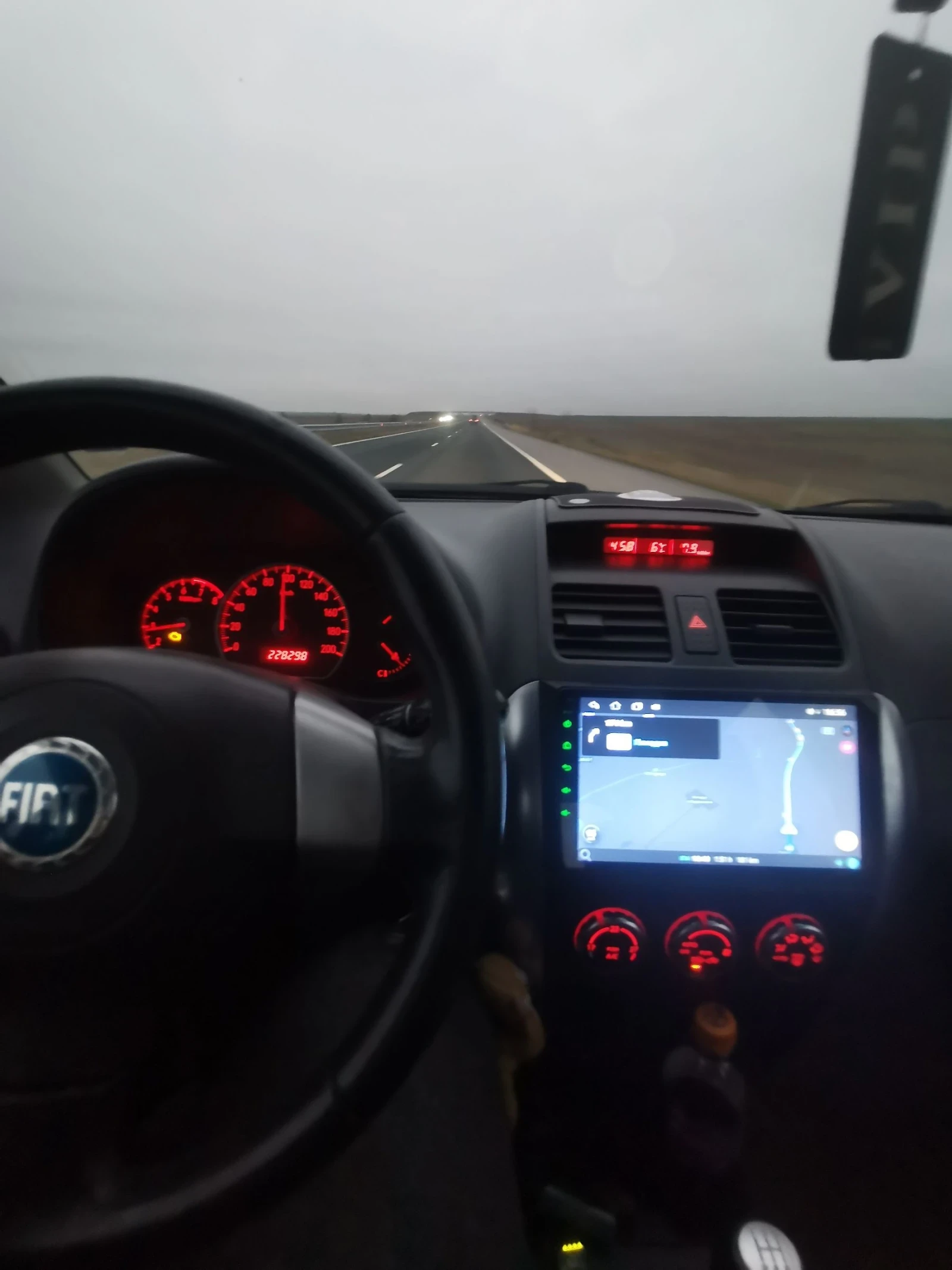 Fiat Sedici, снимка 2 - Автомобили и джипове - 53831505