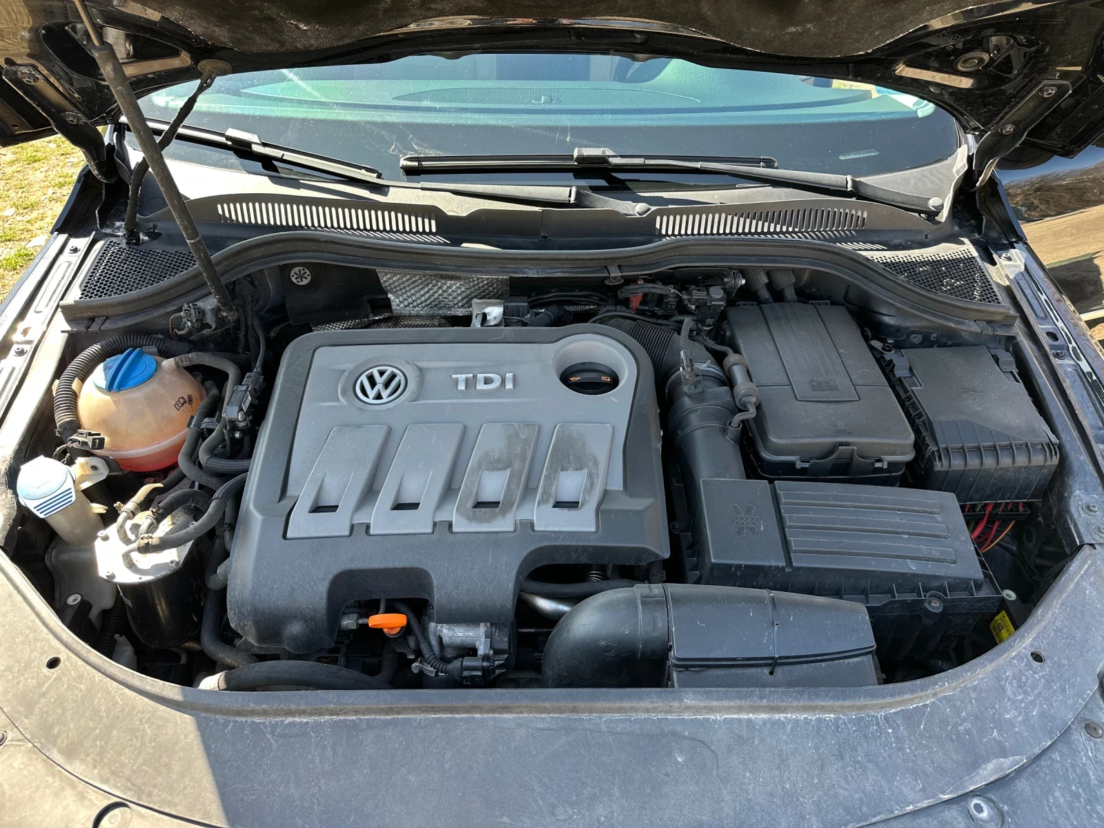 VW CC, снимка 14 - Автомобили и джипове - 53838536