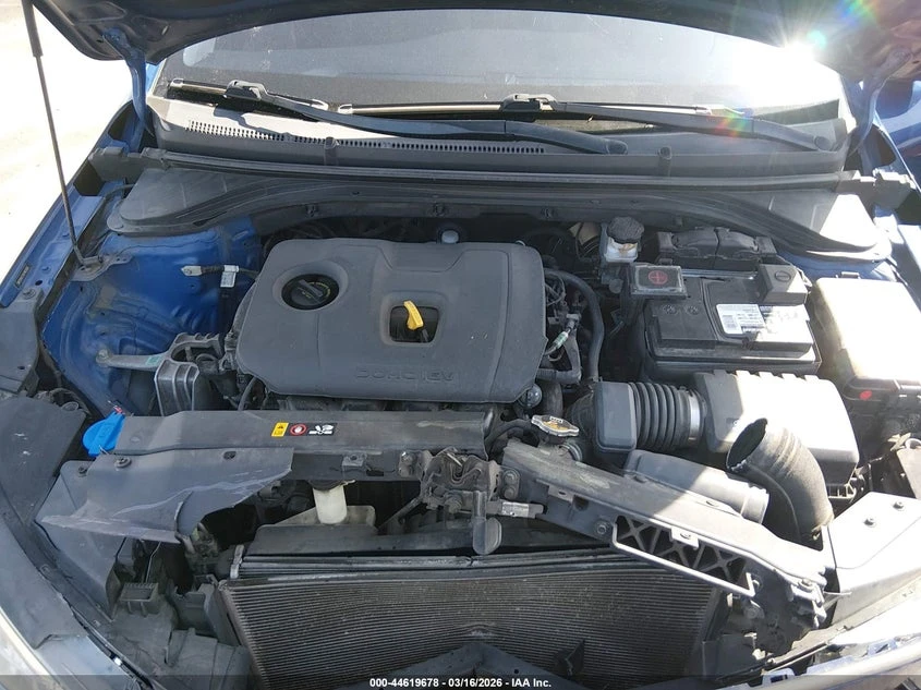 Hyundai Elantra 2.0L I-4 DOHC, VVT, 147HP Front Wheel Drive | Mobile.bg � ����������� 10