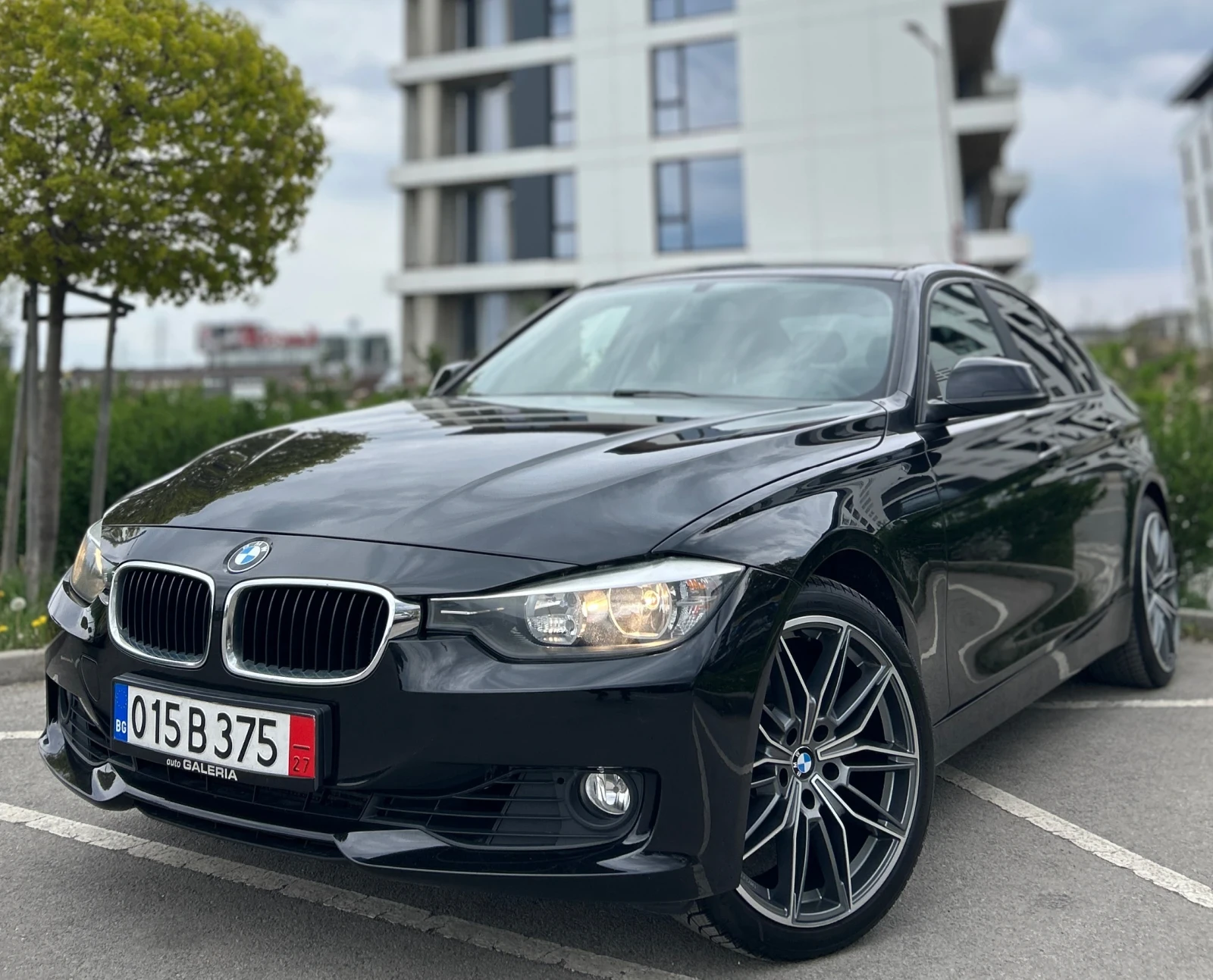 BMW 320, снимка 5 - Автомобили и джипове - 54258163