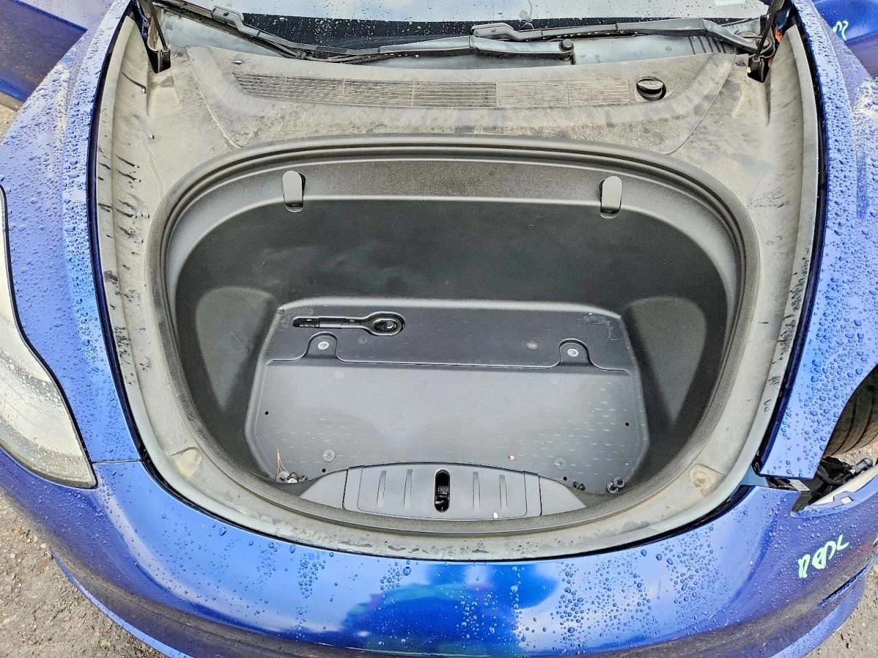 Tesla Model 3, снимка 11 - Автомобили и джипове - 54663673