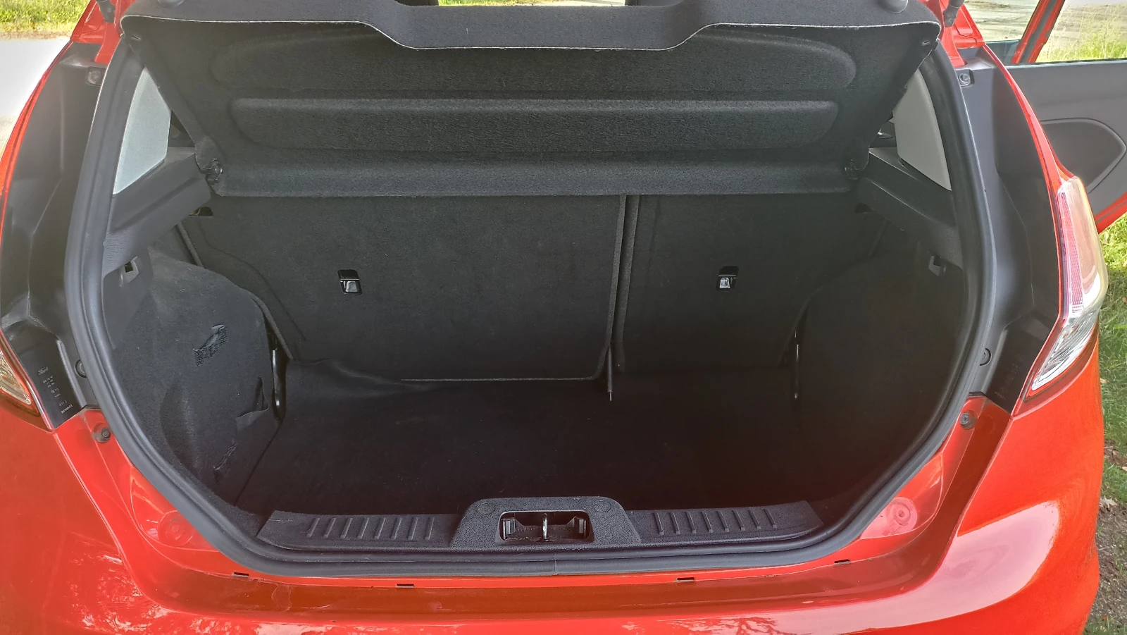 Ford Fiesta, снимка 10 - Автомобили и джипове - 54818168