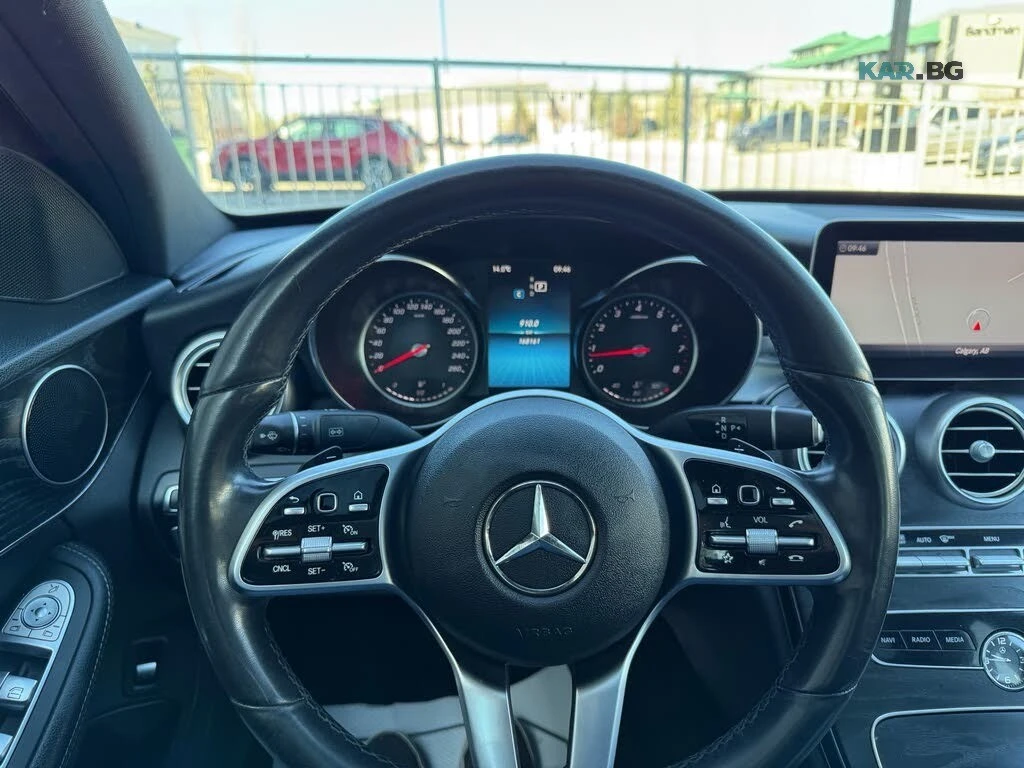 Mercedes-Benz C 300 4MATIC* AвтоКредит* (ЦЕНА ДО БГ), снимка 13 - Автомобили и джипове - 55014605