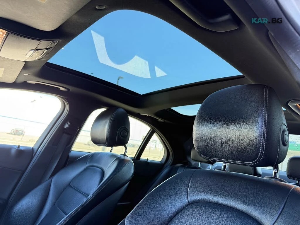 Mercedes-Benz C 300 4MATIC* AвтоКредит* (ЦЕНА ДО БГ), снимка 10 - Автомобили и джипове - 55014605