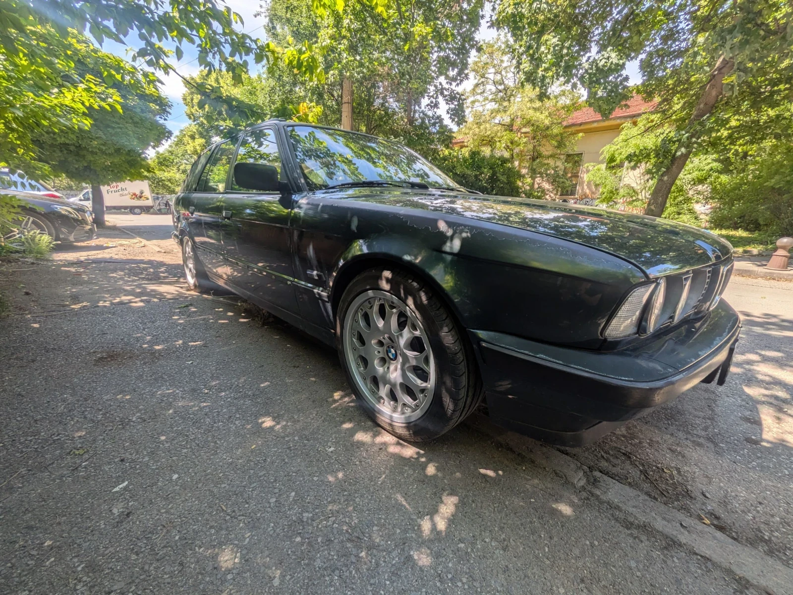 BMW 520, снимка 13 - Автомобили и джипове - 55178011