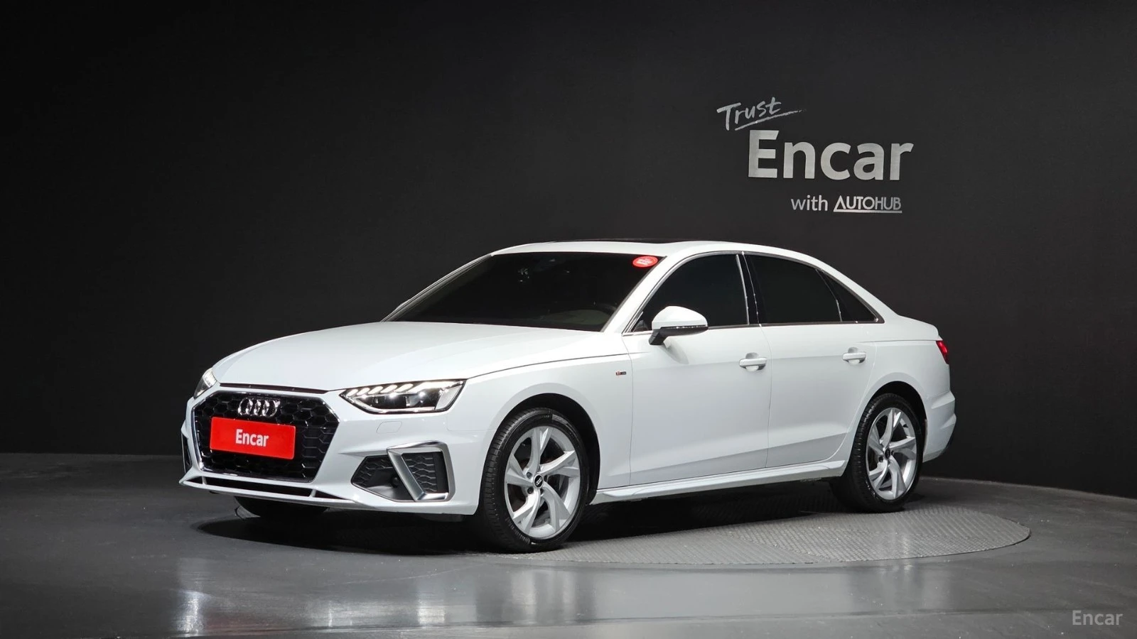 Audi A4 40 TFSI PREMIUM* HUD* КОЖА* ОБДУХВ* НАВИ* ПАНО