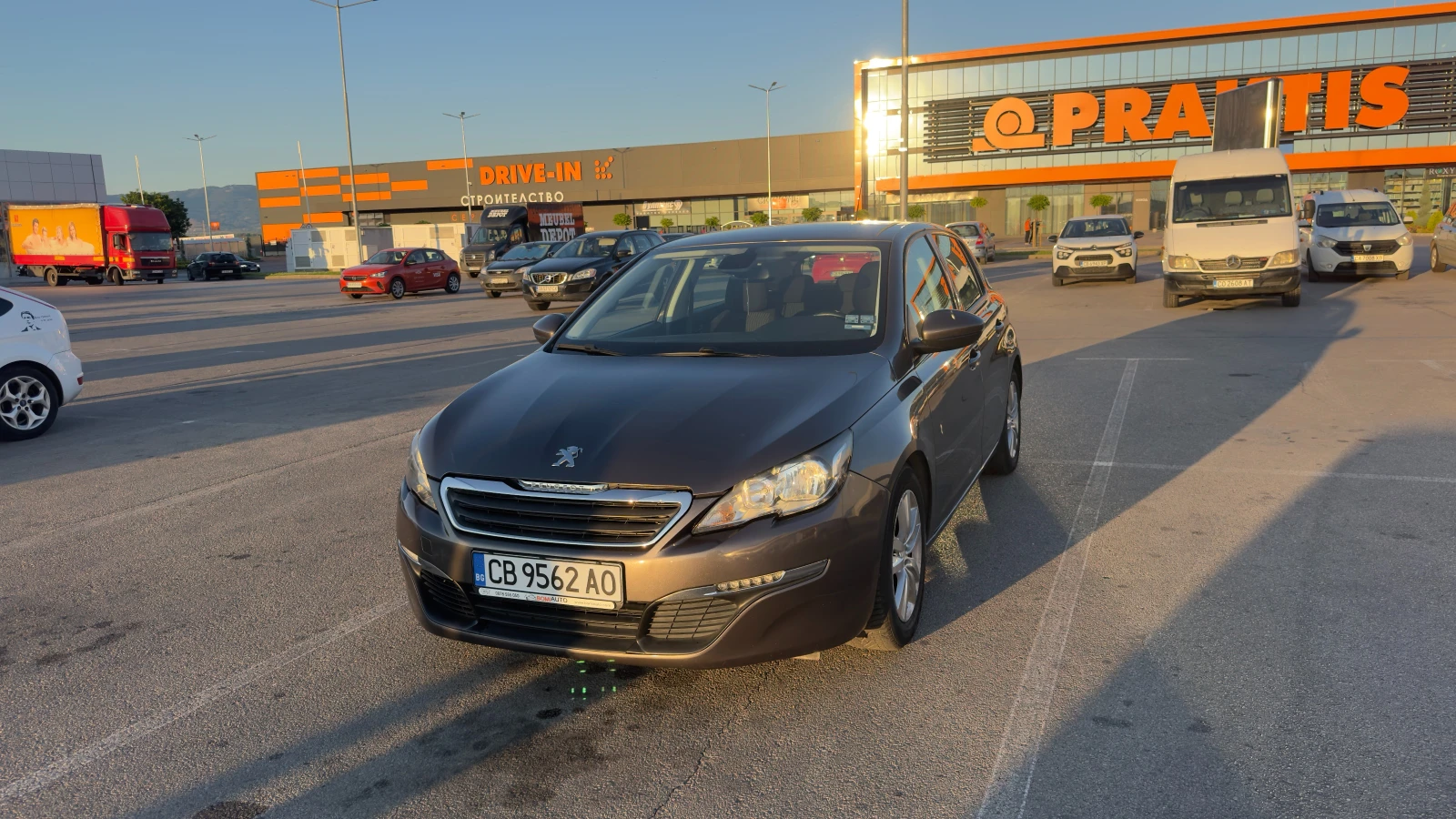 Peugeot 308