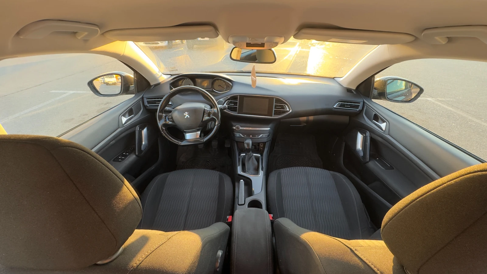 Peugeot 308, снимка 12 - Автомобили и джипове - 55777135