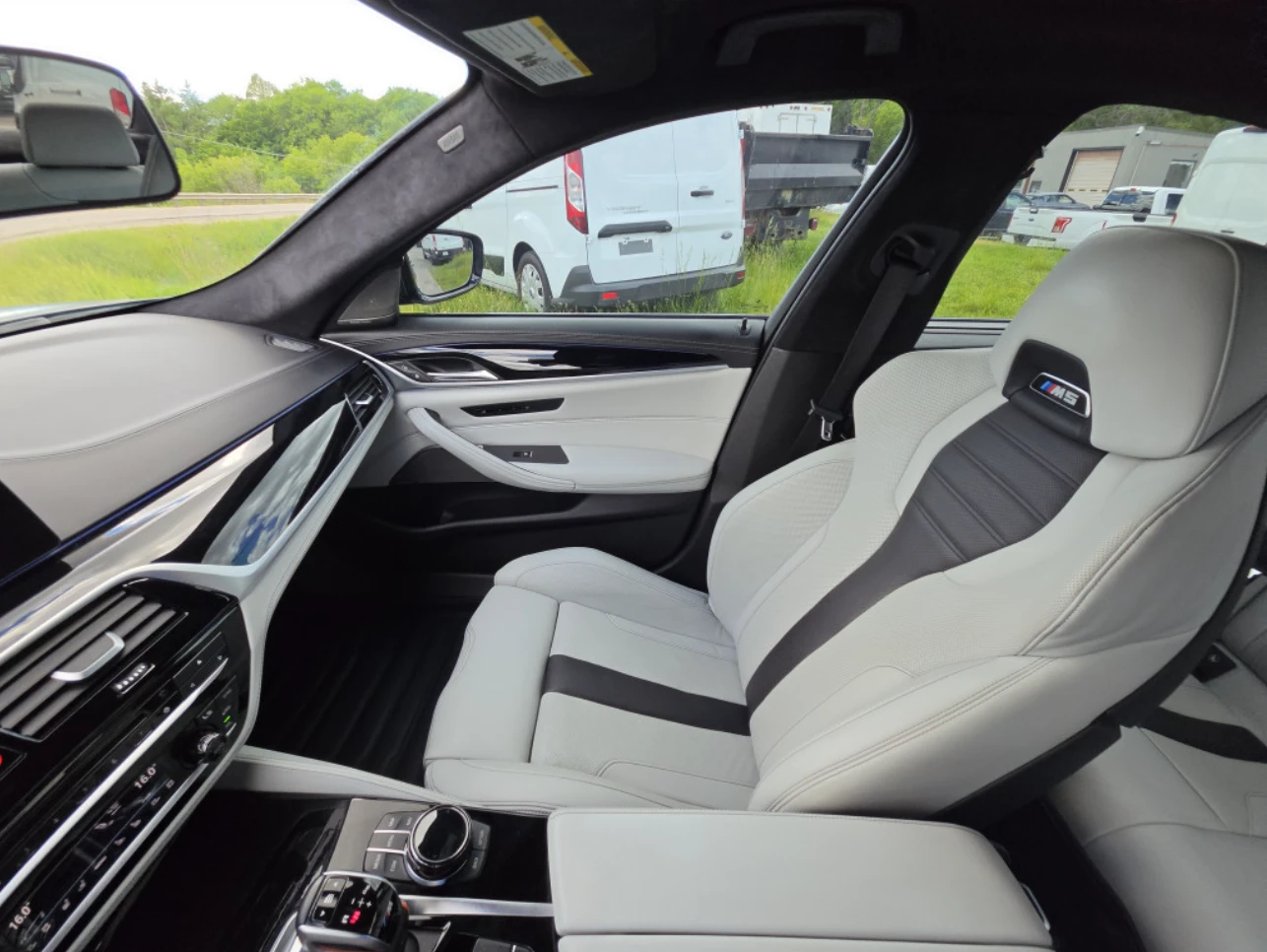 BMW M5 xDrive* КОЖА* НАВИ* 360, снимка 16 - Автомобили и джипове - 55953344