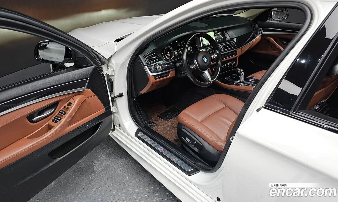 BMW 520 520d M Aero Dynamic, снимка 12 - Автомобили и джипове - 56156992