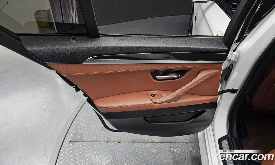 BMW 520 520d M Aero Dynamic, снимка 14 - Автомобили и джипове - 56156992