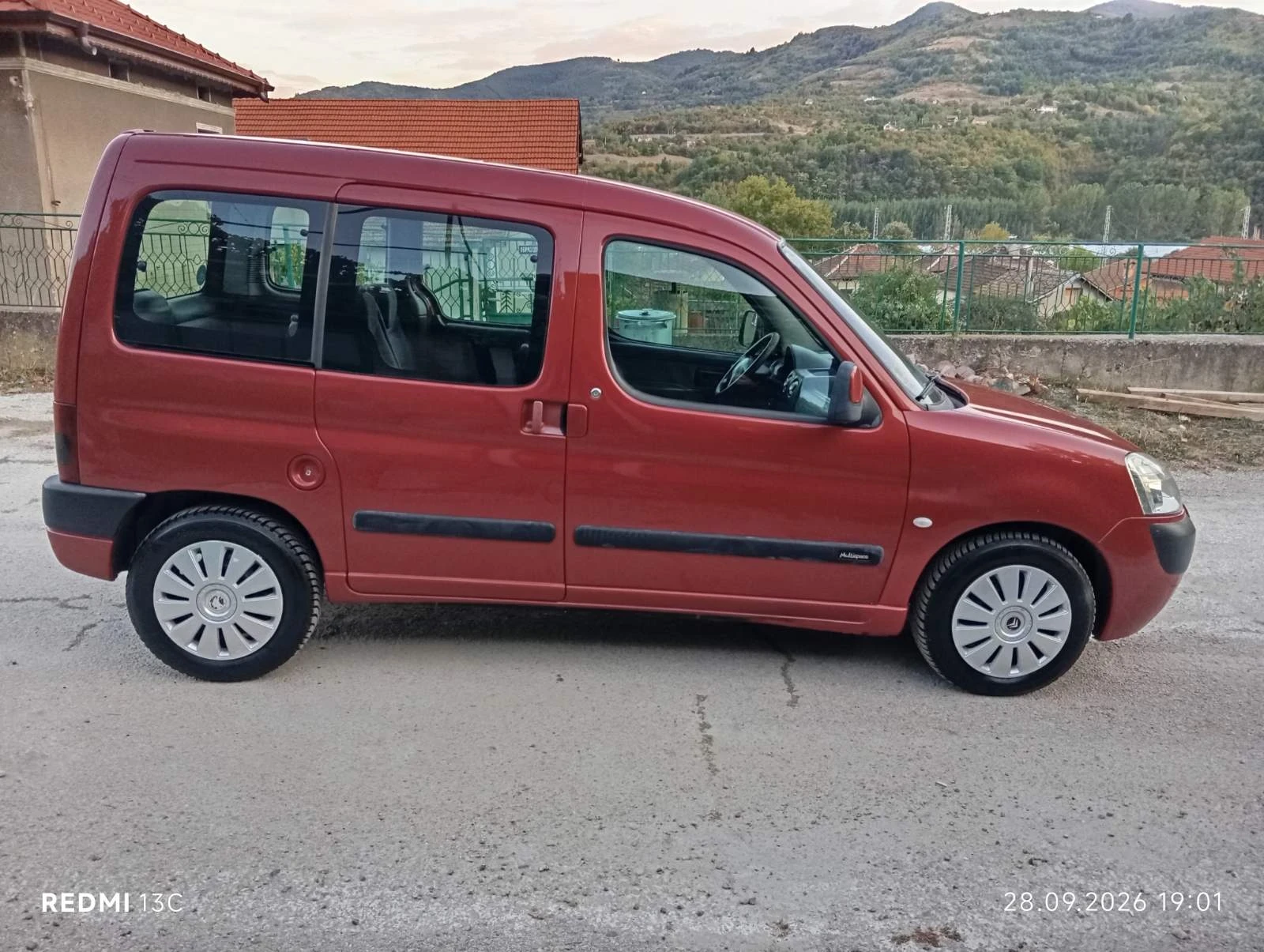 Citroen Berlingo 2.0hdi.клим.пътнически., снимка 8 - Автомобили и джипове - 56261053