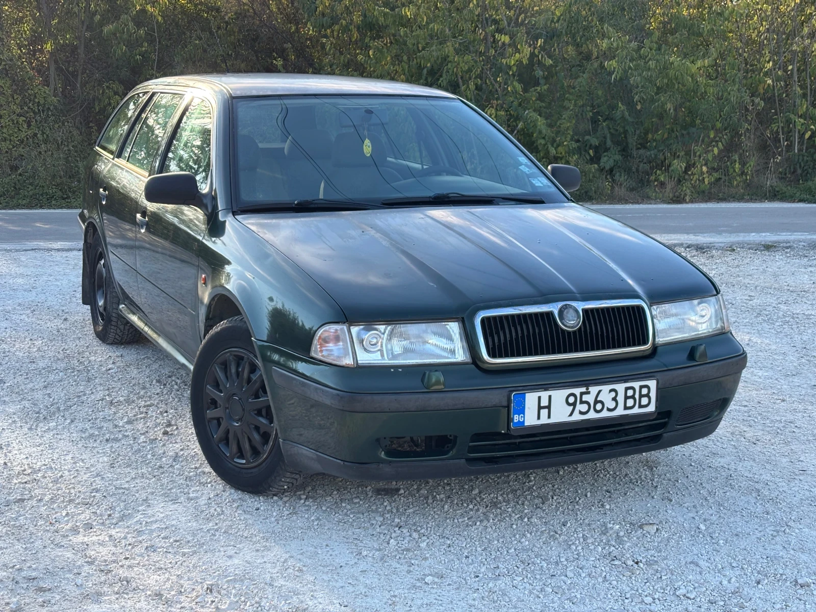 Skoda Octavia 1.6, снимка 2 - Автомобили и джипове - 56361815