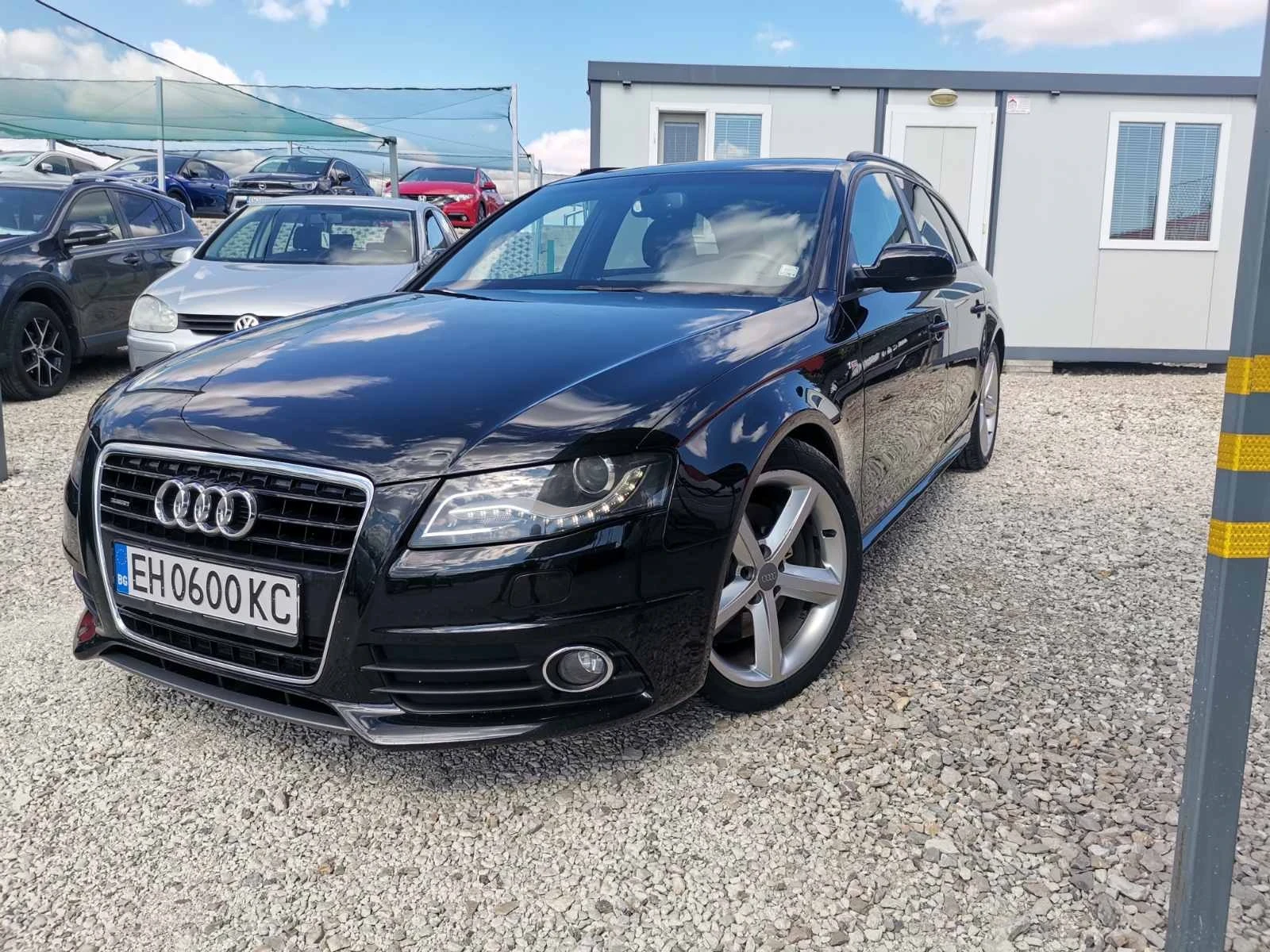 Audi A4 3.0 TDI 239K.C 3-S-LINE+ + + 