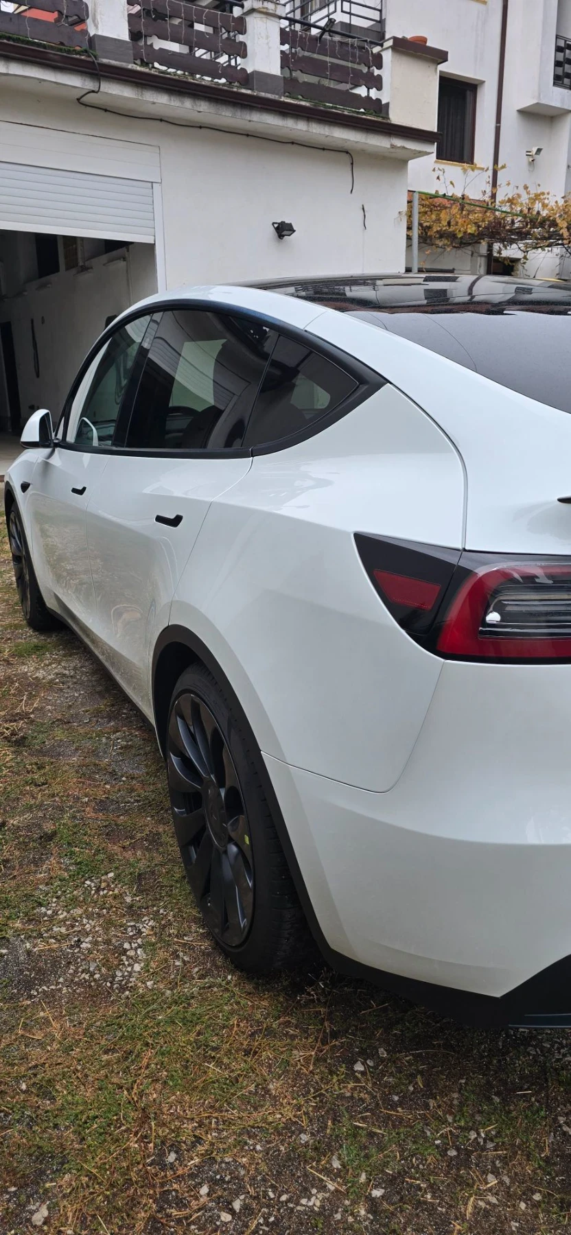 Tesla Model Y, снимка 7 - Автомобили и джипове - 56475733