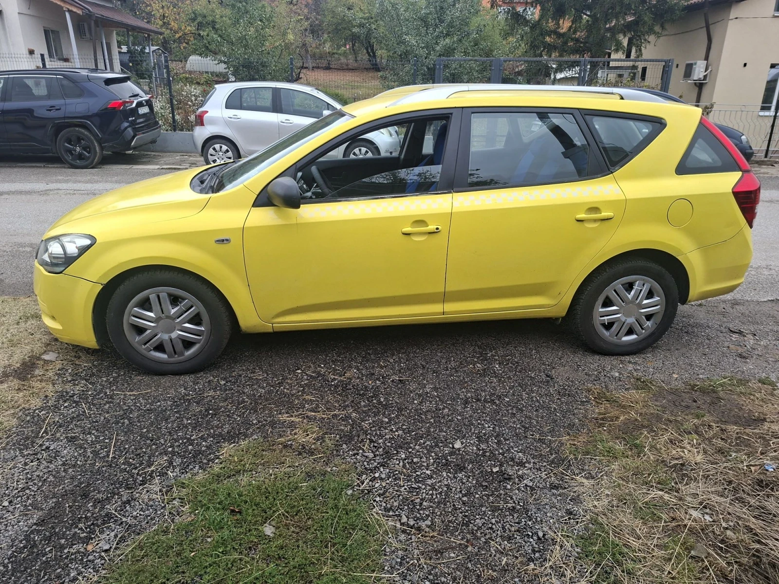 Kia Ceed 1.4 газ, снимка 4 - Автомобили и джипове - 56552881