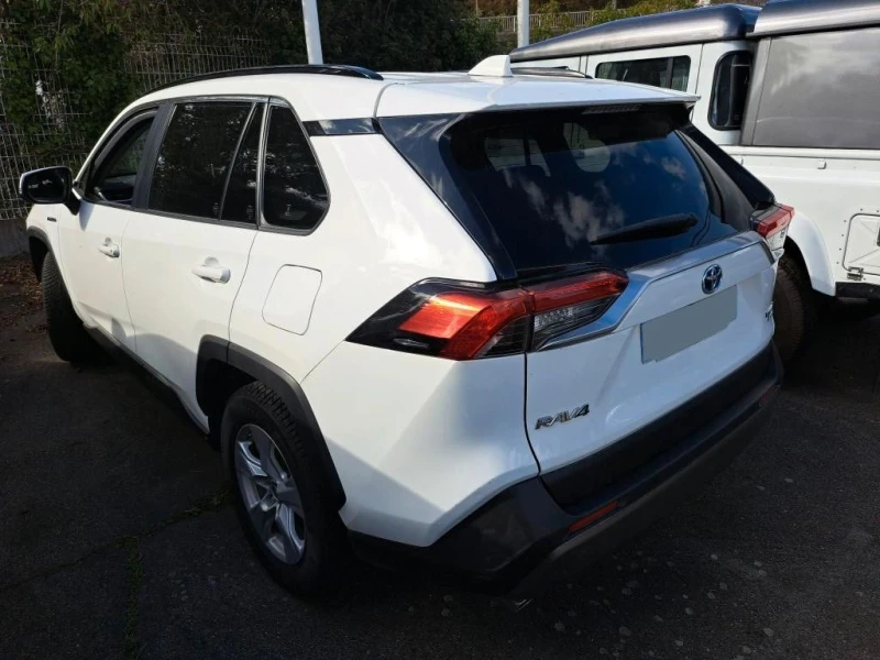 Toyota Rav4  RAV 4 RAV4 Hybrid 4x4 Comfort, снимка 14 - Автомобили и джипове - 47592175