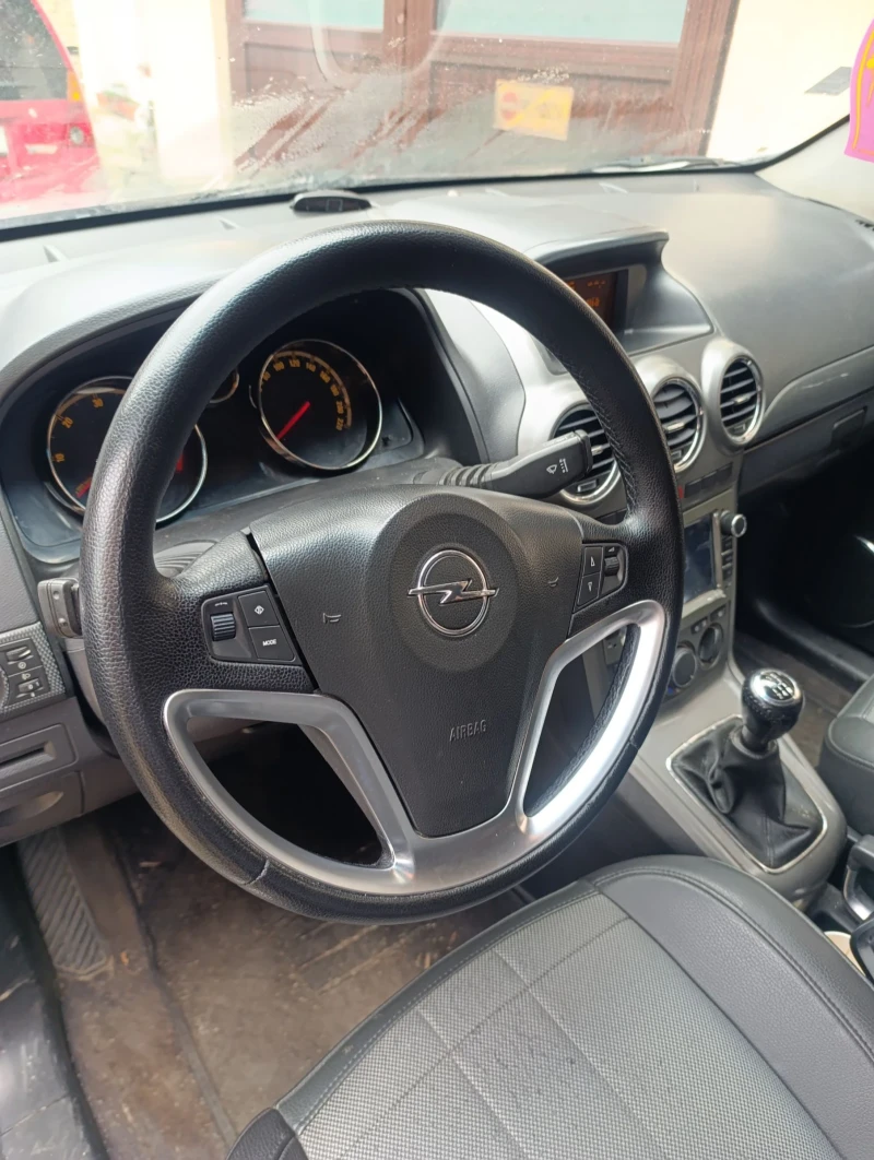 Opel Antara, снимка 10 - Автомобили и джипове - 49322920