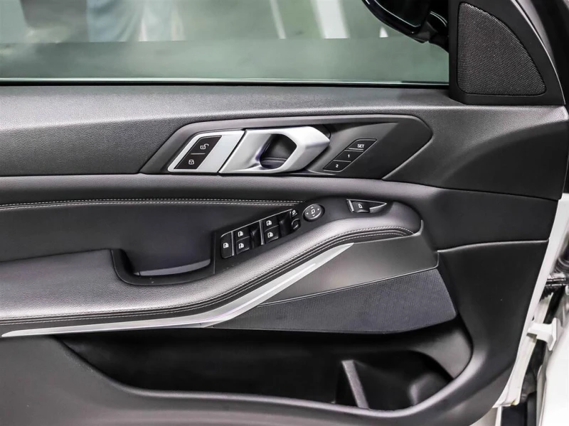 BMW X5 FULL* Кожа* Подгрев* Обдухване* Навигация, снимка 8 - Автомобили и джипове - 52628203