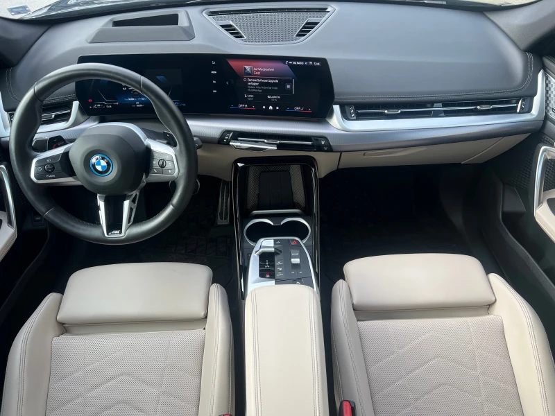 BMW X1 xDrive 30e, снимка 10 - Автомобили и джипове - 52723265
