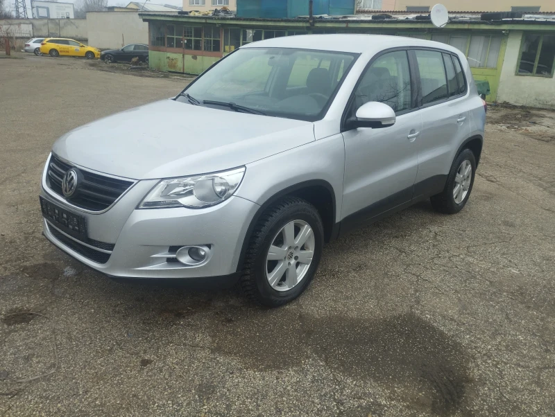 VW Tiguan 2000к 140к 4x4, снимка 2 - Автомобили и джипове - 52789987